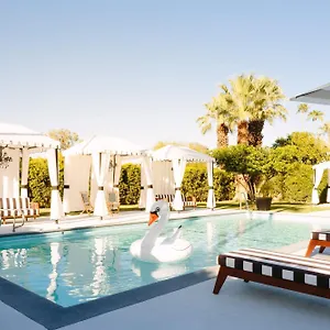 El Cid By Avantstay Chic In W Pool United States